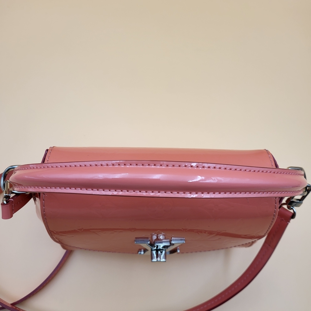 Louis Vuitton Monogram Vernis Pasadena, Authentic w/COA.. - Picture 6 of 16